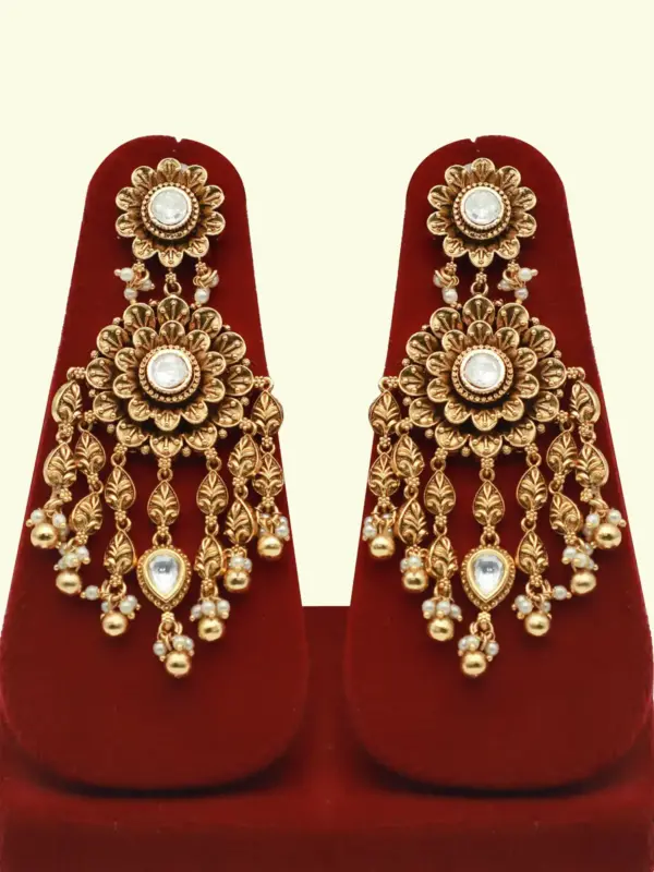 Heavy bridal brass choker necklace set with earrings and maang tikka in antique gold finish